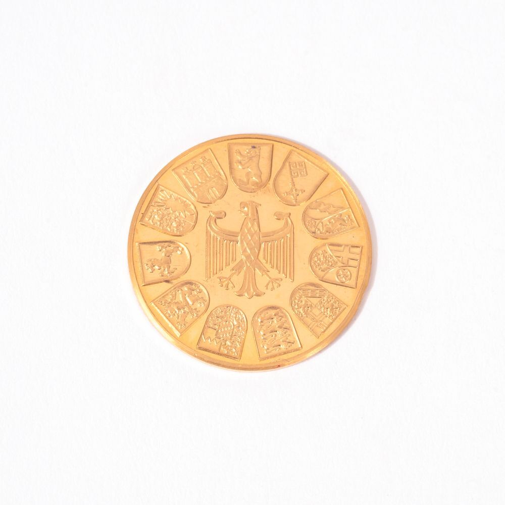 Neun diverse kleine Goldmünzen - Bild 16