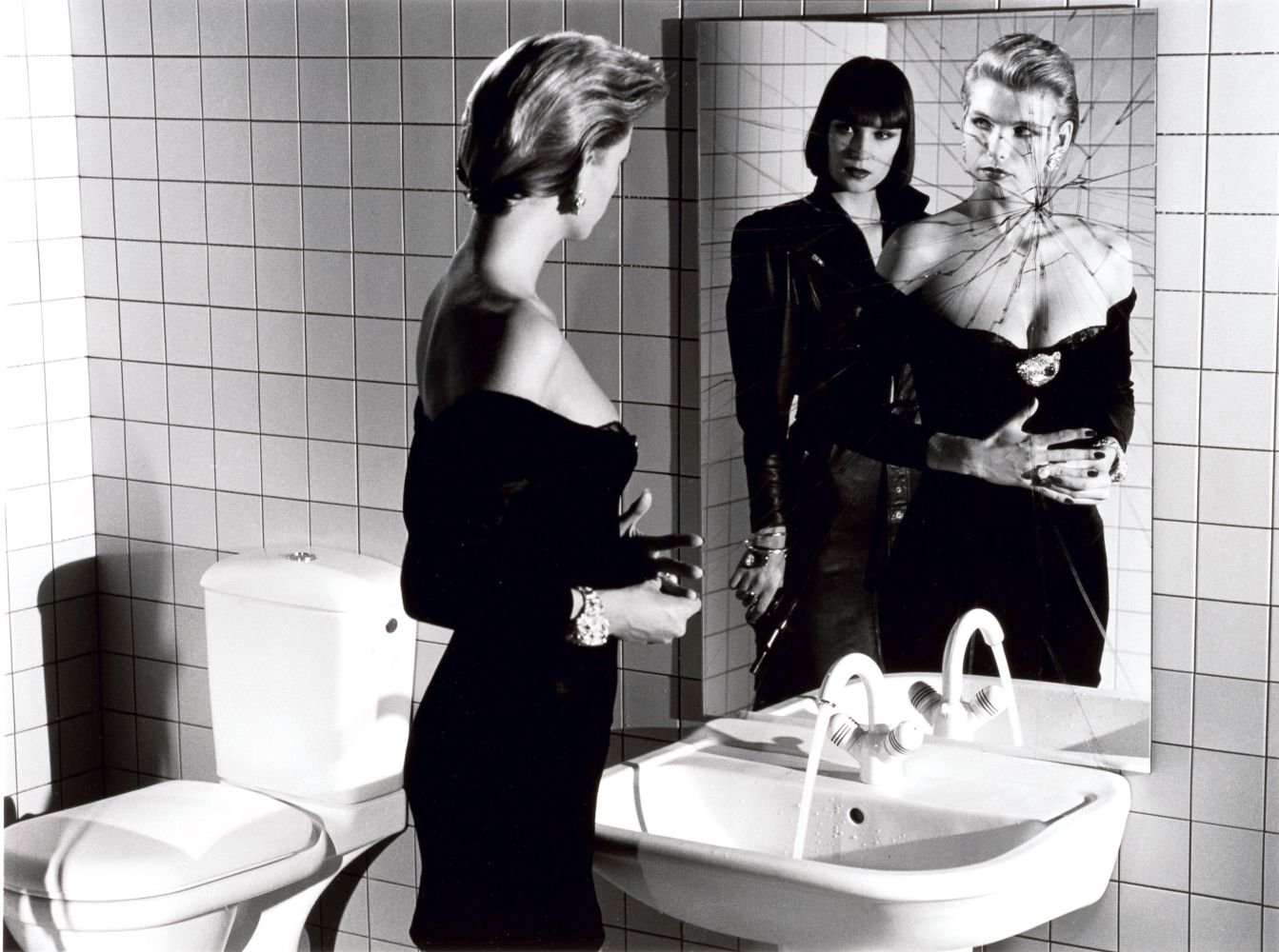 Helmut Newton - Encounter Encounter