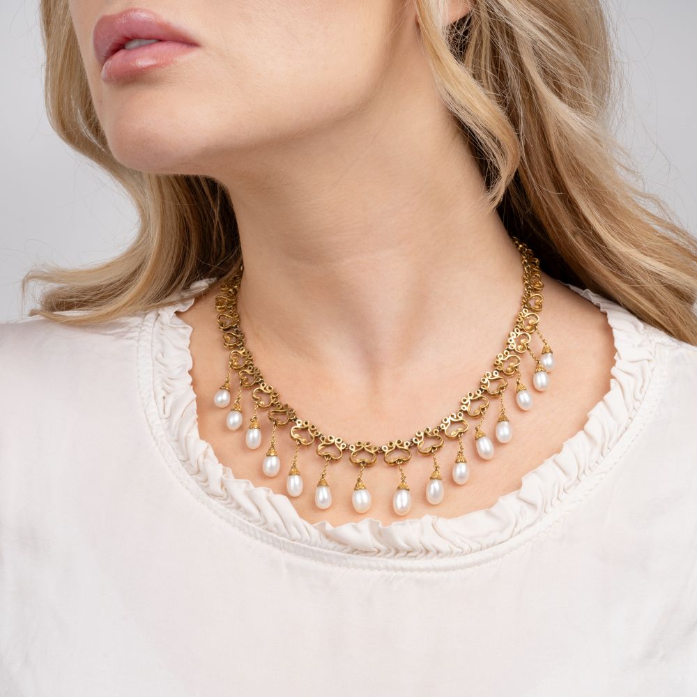A Gold Necklace with Pearls  'Draperie de la Renaissance' - image 2