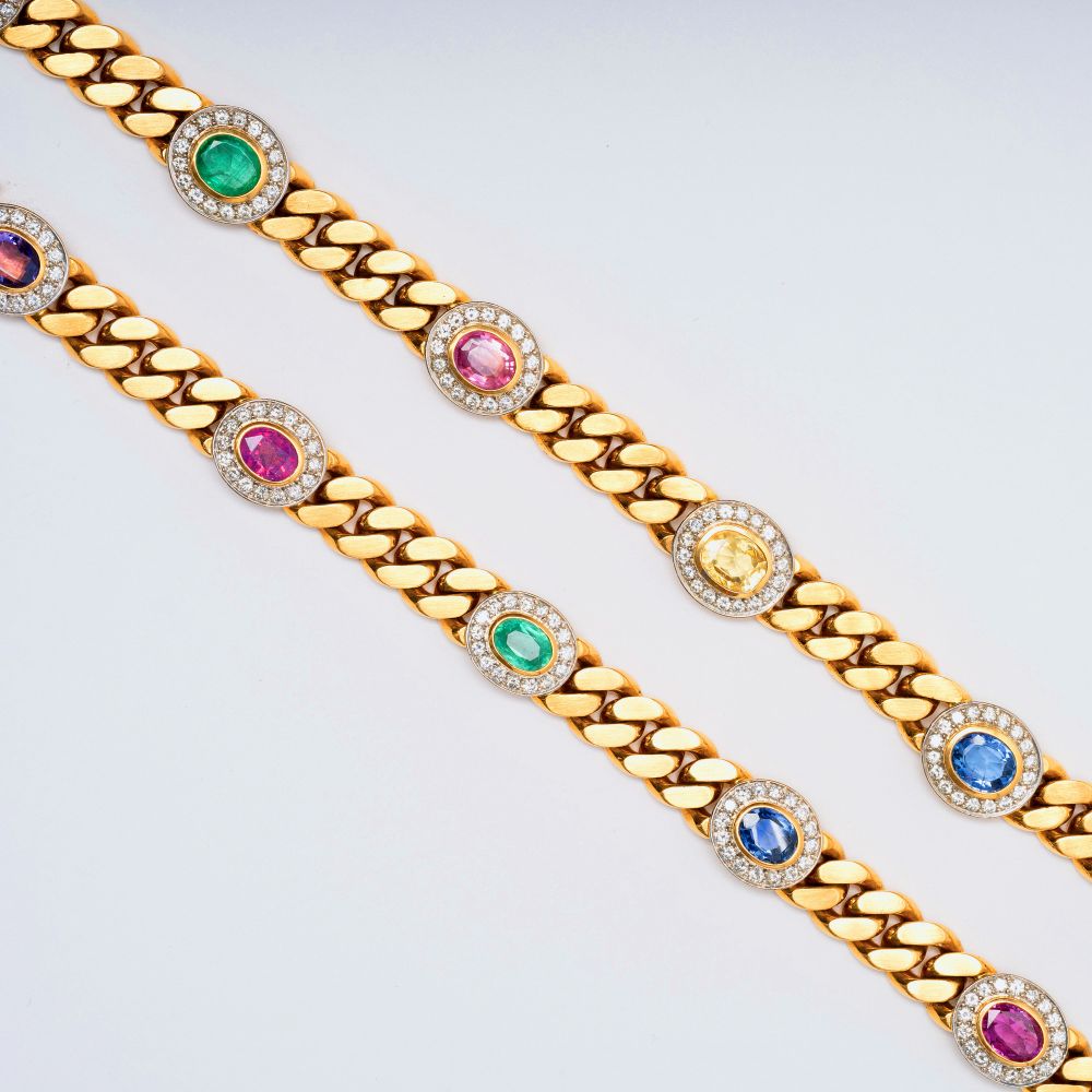 A valuable Curb Chain Necklace and matching Bracelet with Sapphires, Emeralds and Diamonds - image 3