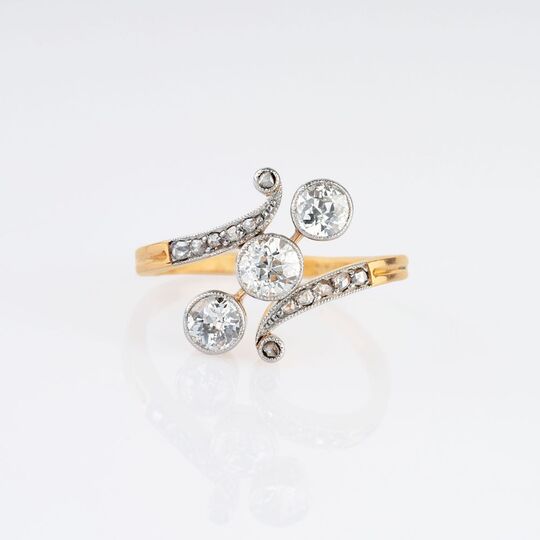 Art Nouveau Diamond Ring