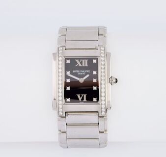 A Lady's Wristwatch 'Twenty 4'