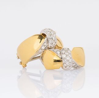 A Pair of Creoles with Diamonds