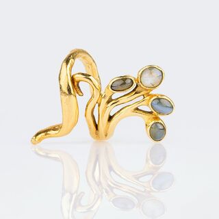 Gold-Ring mit Mondstein-Besatz
