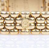 Damen-Armbanduhr mit Diamanten 'Gstaad' - Bild 3