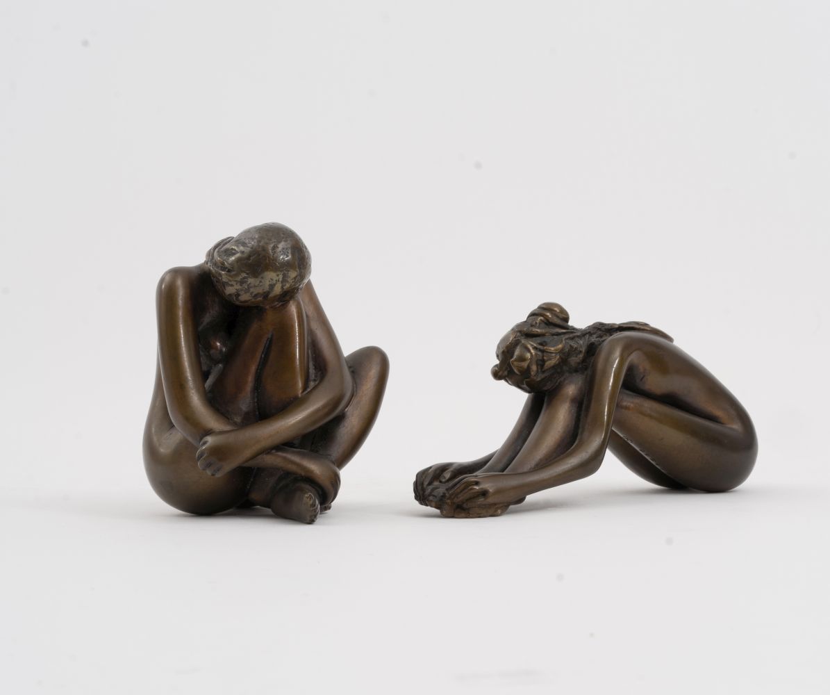 A Pair of Small Bronzes 'Mignon' and 'Donna che si veste'