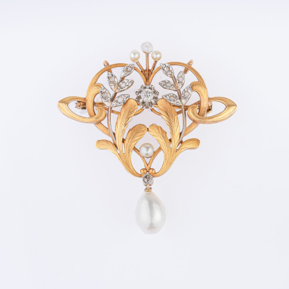 An Art Nouveau Diamond Pearl Brooch