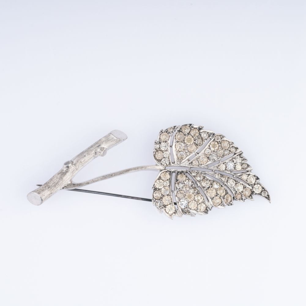 Christian Dior - A Vintage Costume Jewellery Flower Brooch with Paste Stones A Vintage Costume Jewellery Flower Brooch with Paste Stones