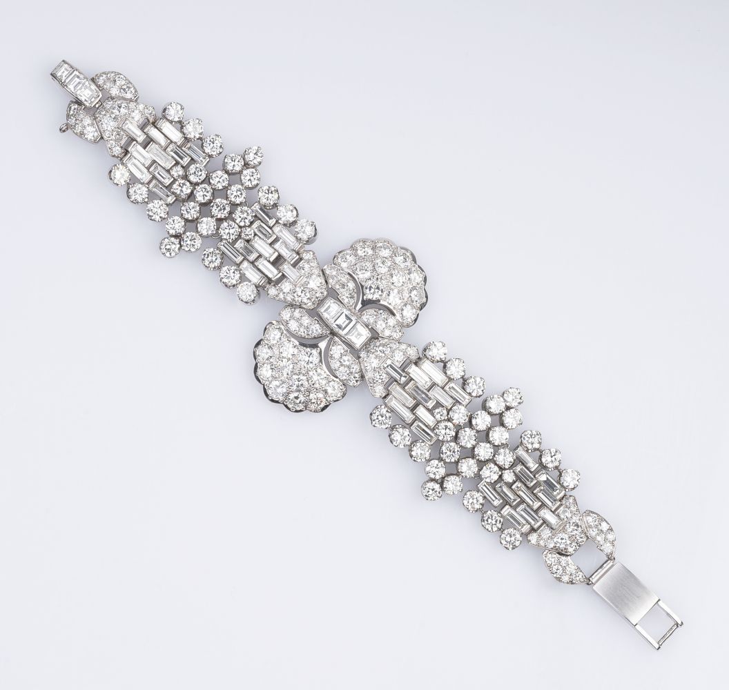 An exquisite, highcarat Art-déco Diamond Bracelet An exquisite, highcarat Art-déco Diamond Bracelet
