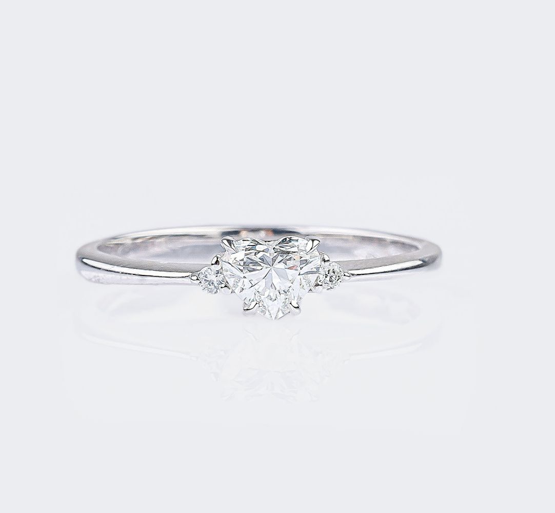 A petite River Diamond Ring 'Heart' A petite River Diamond Ring 'Heart'