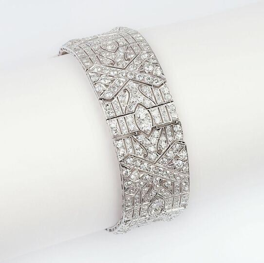 A highcarat Art-déco Diamond Bracelet