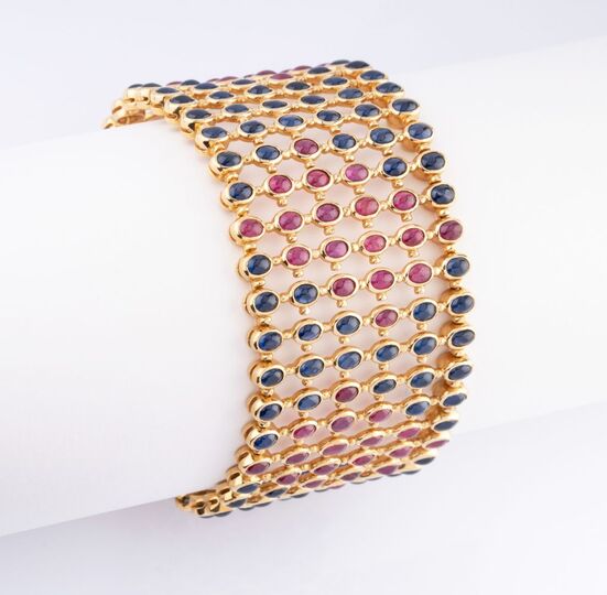 Außergewöhnliches, breites Rubin-Saphir-Armband