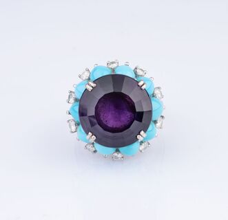 An Amethyst Turquoise Cocktailring