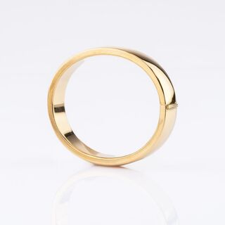 A Gold Bangle Bracelet