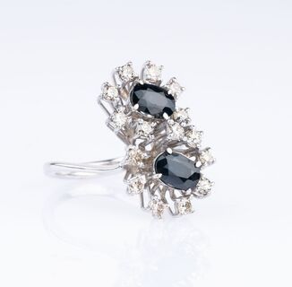 A Sapphre Diamond Ring 'Toi-et-Moi'