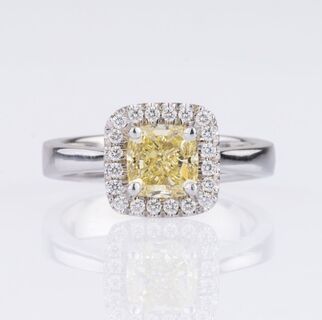 Fancy Diamant-Brillant-Ring