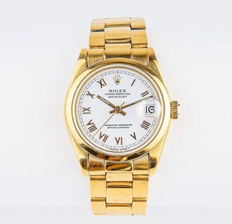 A Lady's Wristwatch 'Datejust Medium'