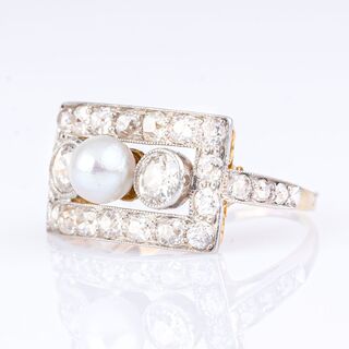Art-déco Ring mit Altschliffdiamanten und Perle