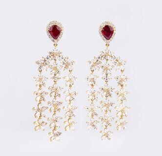 A Pair of sparkling Diamond Ruby Pendants 'Fleur de joie'
