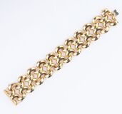 A Vintage Gold Bracelet - image 2