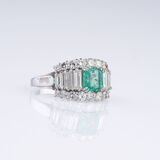 A very fine Emerald Diamond Ring - image 2