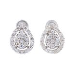 A Pair of petite Diamond Earstuds