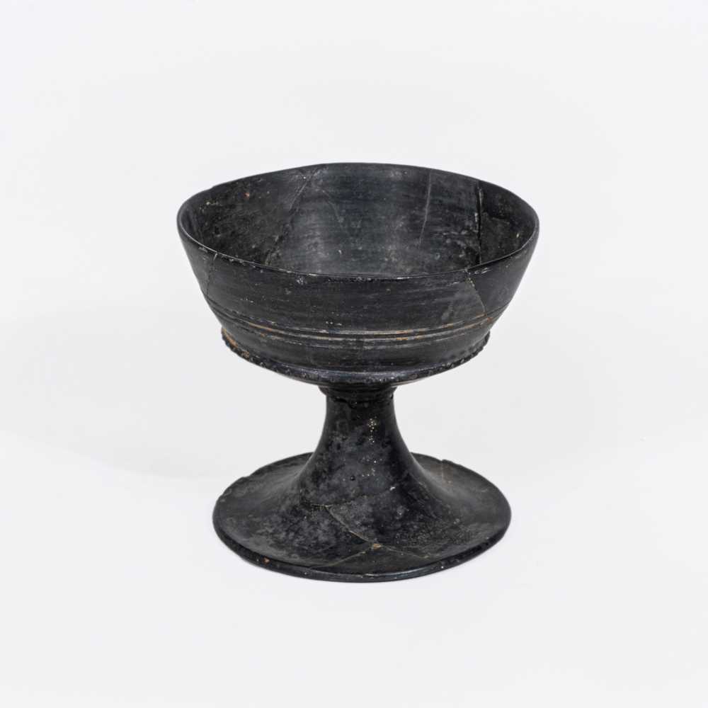 An Etruscan Chalice - image 2
