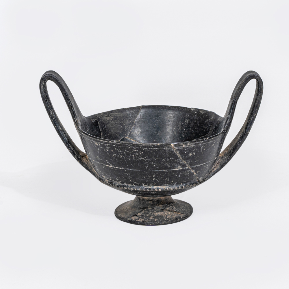 An Etruscan Kantharos - image 2