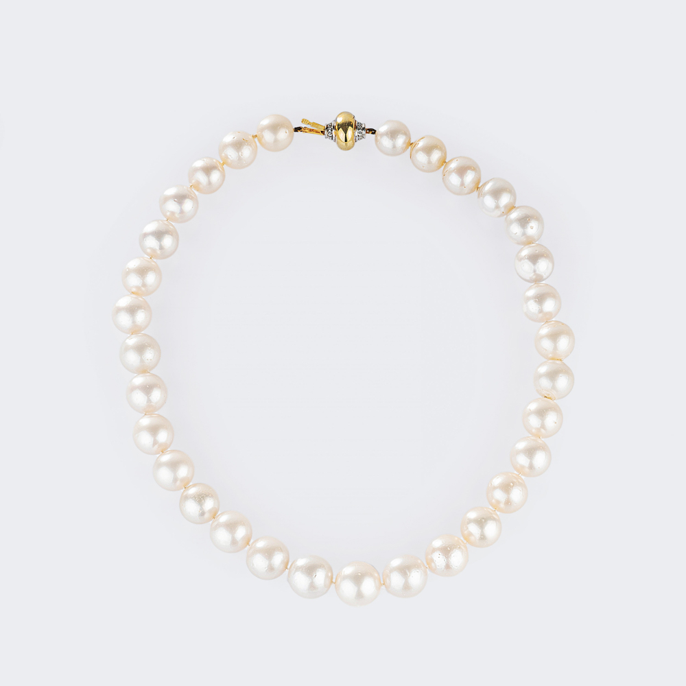Weißes Südseeperlen-Collier Weißes Südseeperlen-Collier