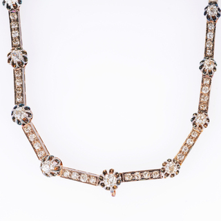 Highcarat Art Nouveau Diamond Band
