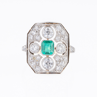 Art Nouveau Emerald Diamond Ring