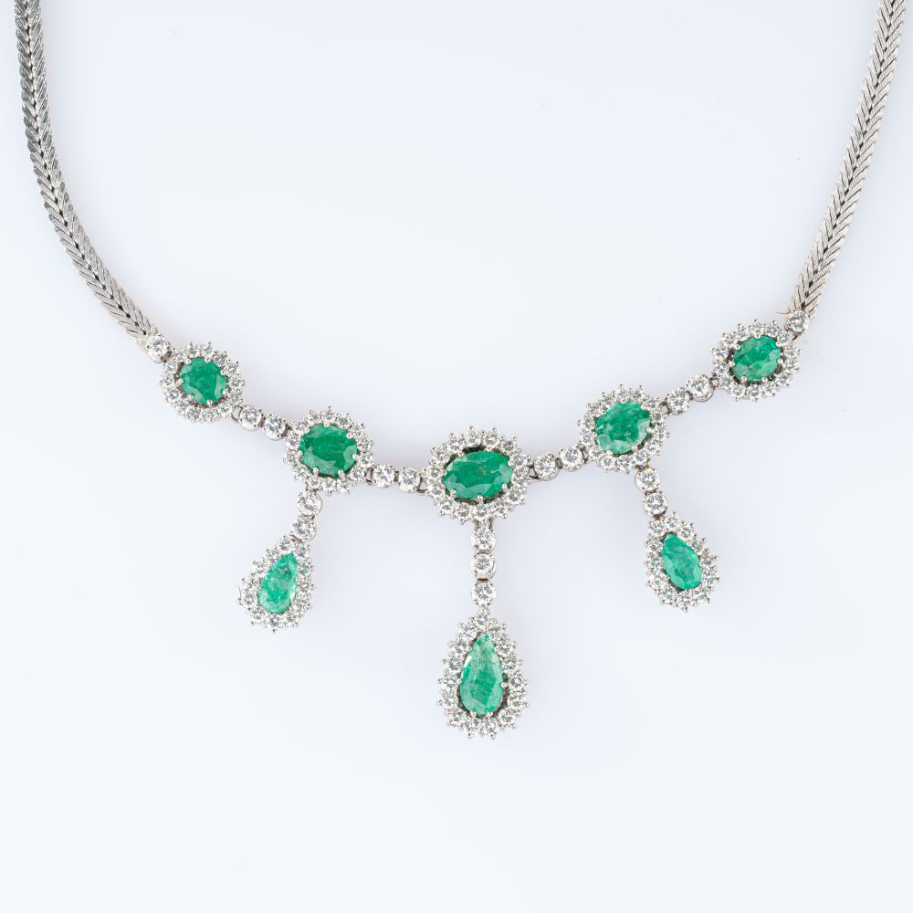 Highcarat Diamond Emerald Necklace Highcarat Diamond Emerald Necklace