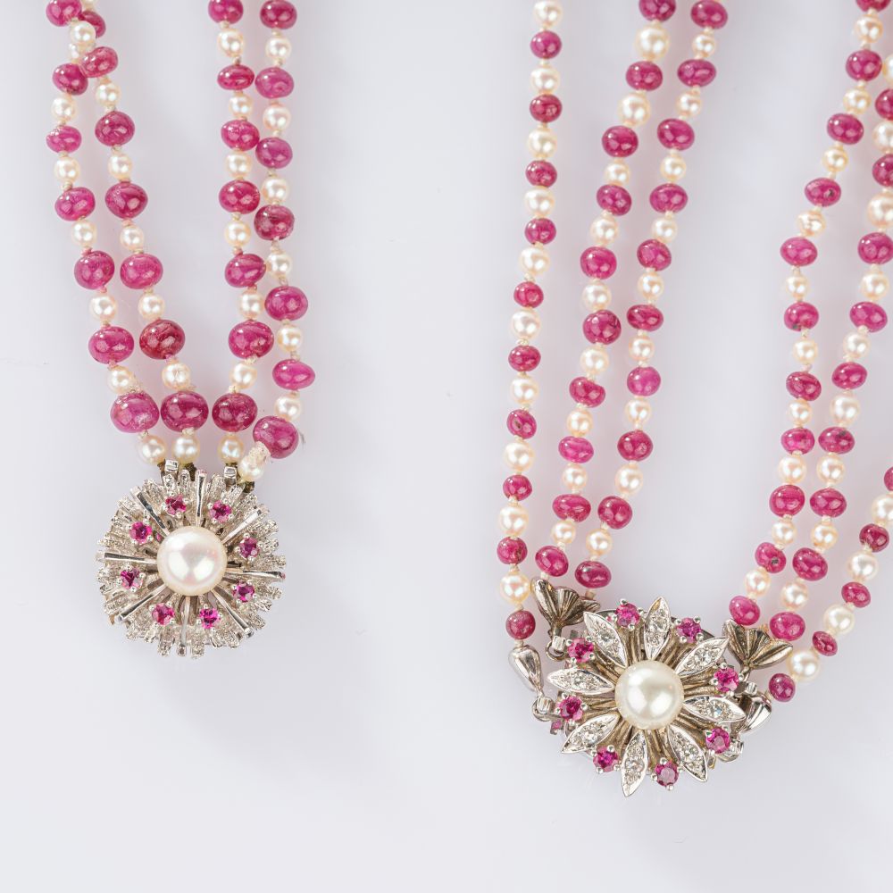 Perl-RubinCollier und Armband mit Diamant-Rubin-Schließen Perl-RubinCollier und Armband mit Diamant-Rubin-Schließen