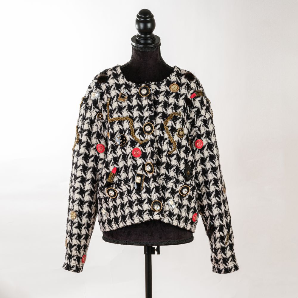 Seltene Tweedjacke mit aufwendigen Applikationen