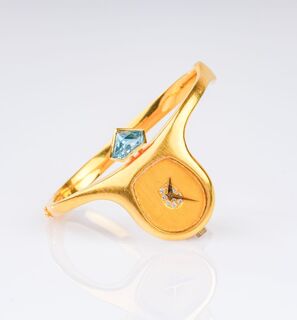 Damen-Armbanduhr am Goldreif mit Aquamarin