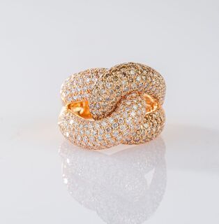 Two-Coloured Diamond Ring