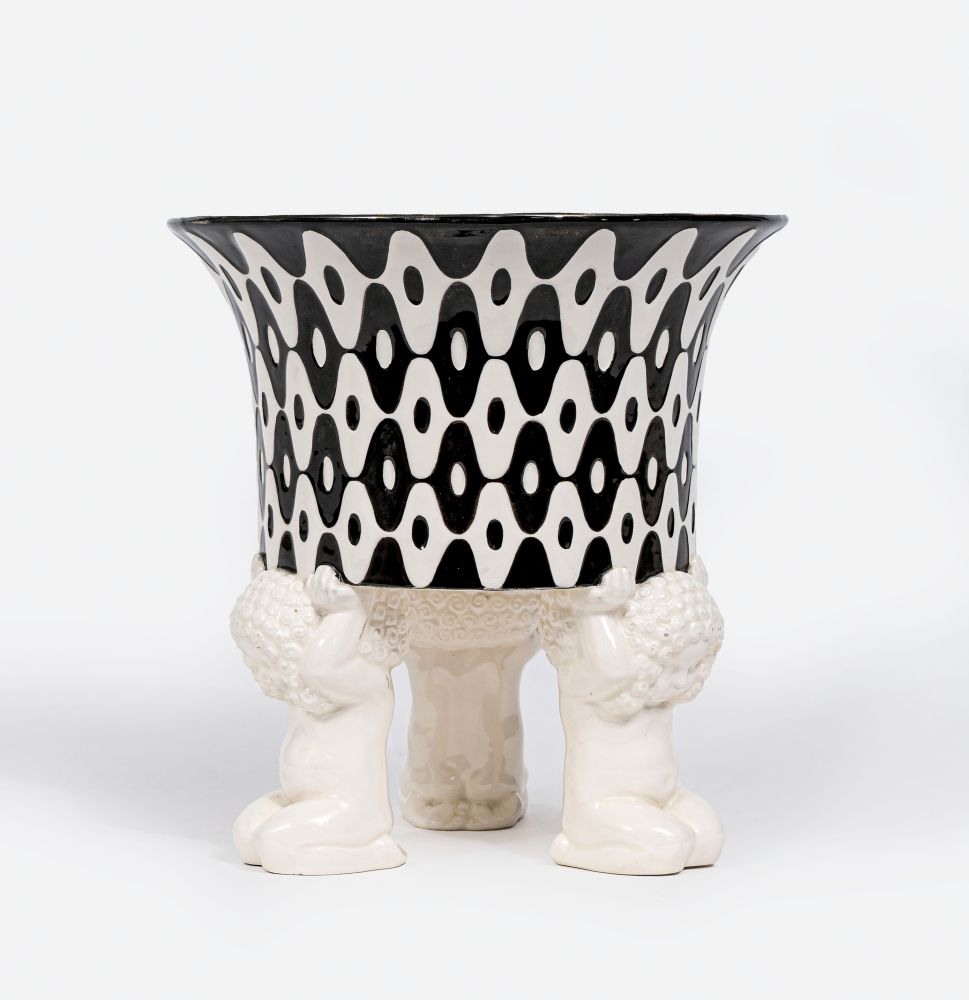 Michael Powolny - A Rare Centrepiece with Three Kneeling Putti A Rare Centrepiece with Three Kneeling Putti