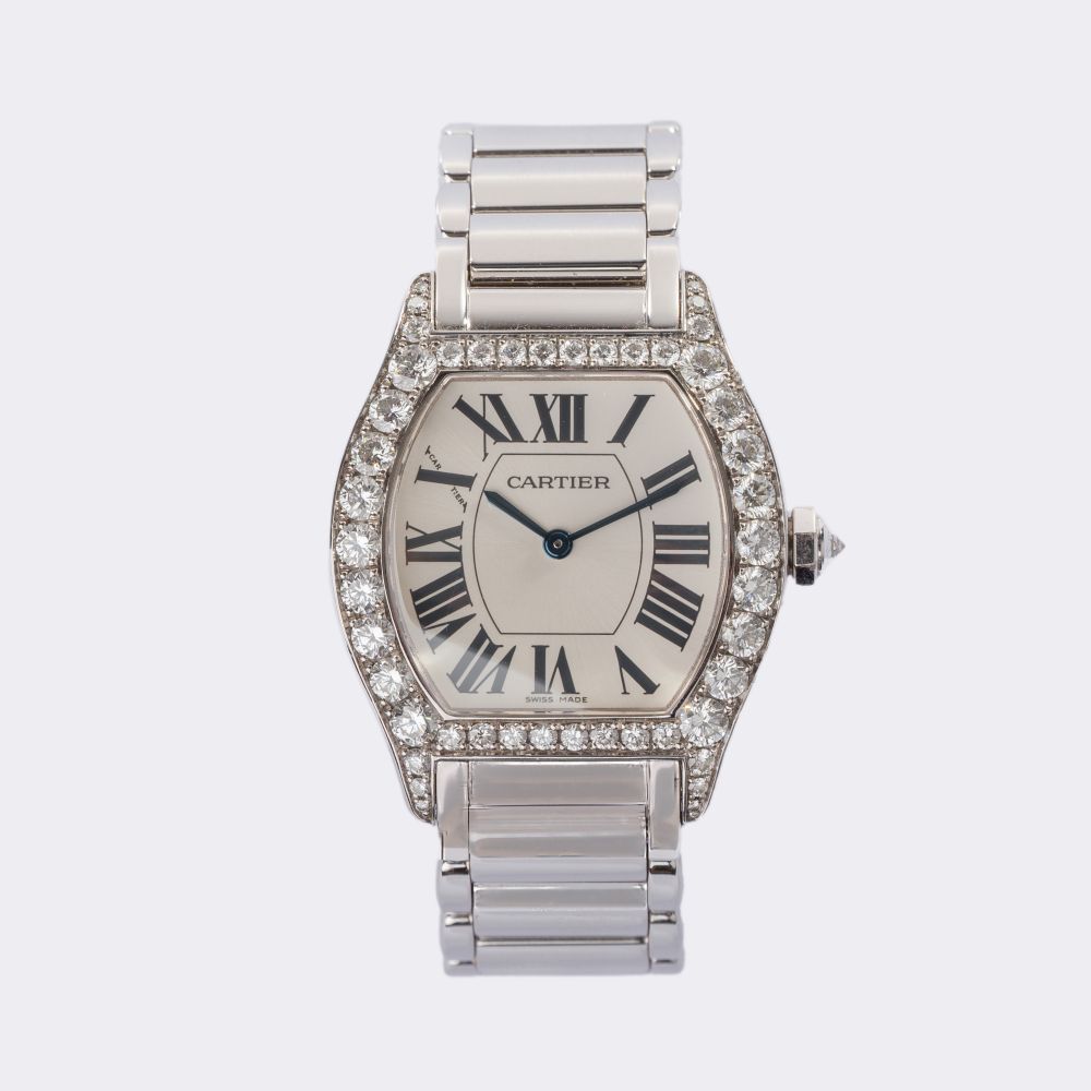 Cartier - Ladies' Wristwatch 'Tortue' with Diamonds Ladies' Wristwatch 'Tortue' with Diamonds