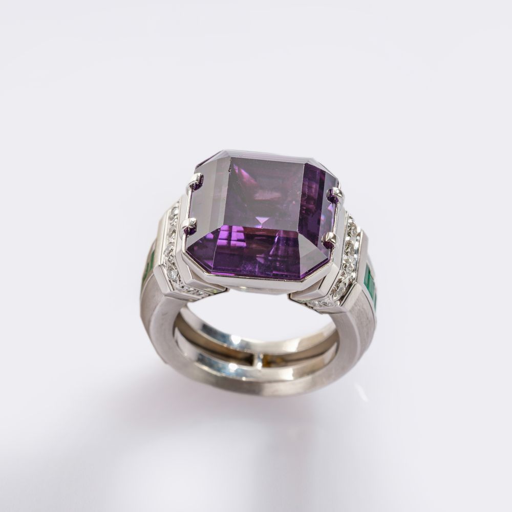 Großer Amethyst-Smaragd Cocktailring mit Brillant-Besatz - Bild 3