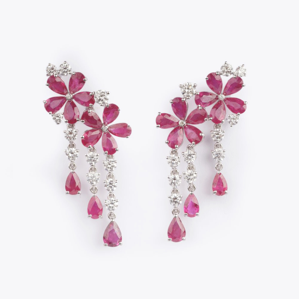 Pair of flower shaped Ruby-Diamond Earring Pair of flower shaped Ruby-Diamond Earring