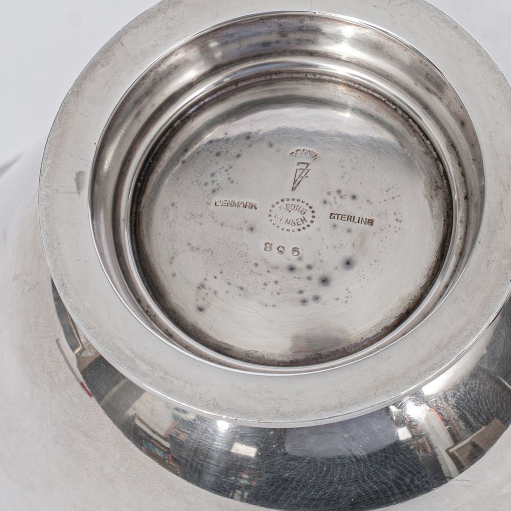 A Sauce Boat No. 896 by Jørgen Jensen - image 2