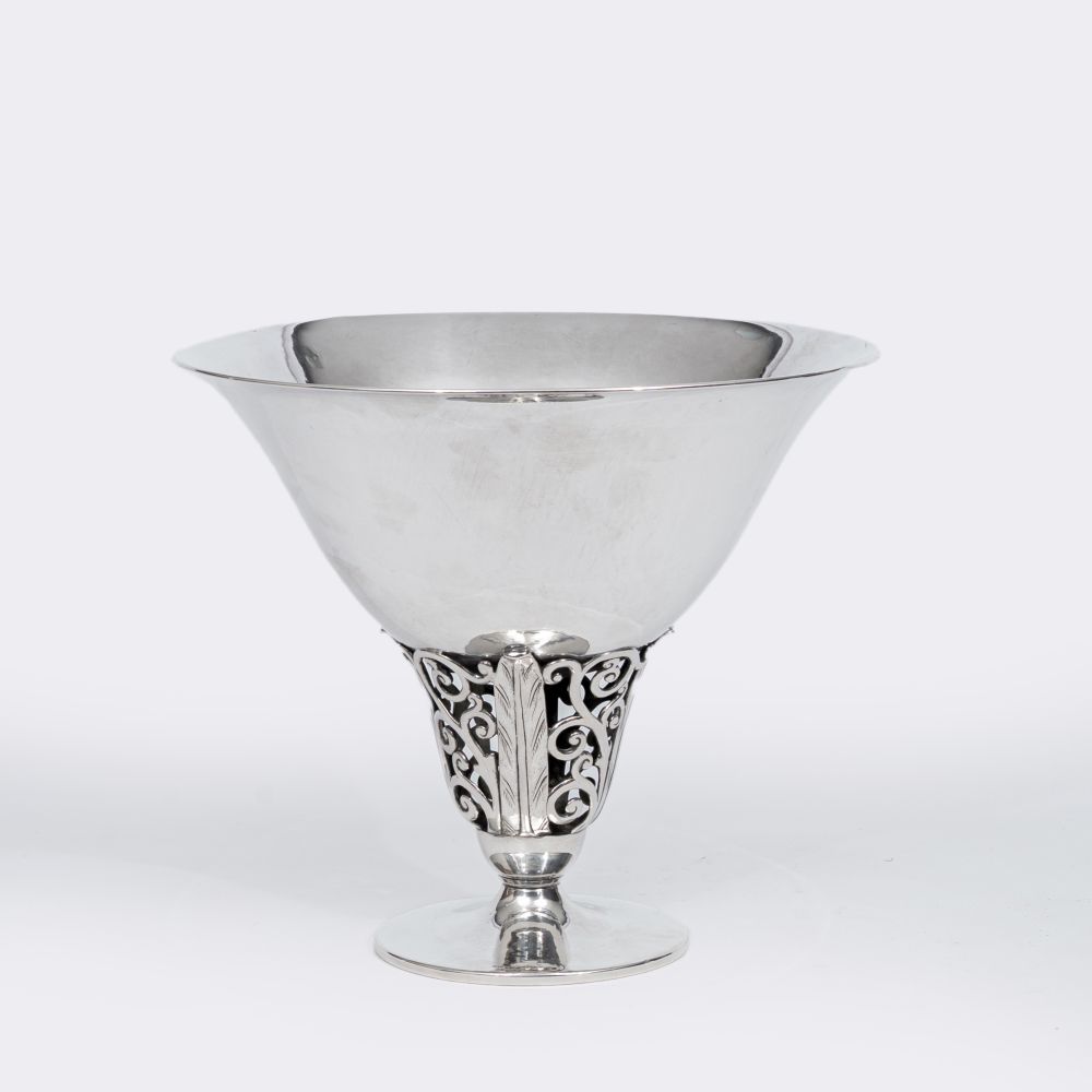 An Art deco Foot Bowl An Art deco Foot Bowl