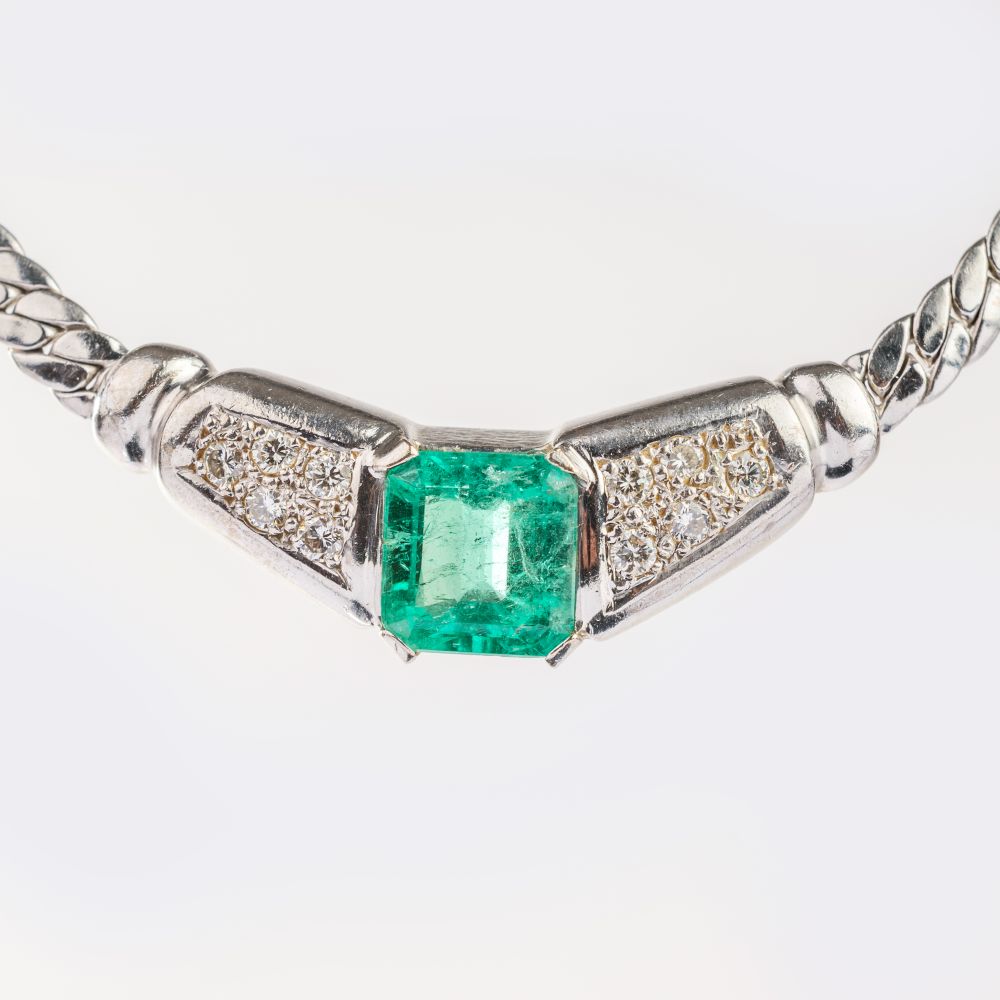 Emerald-Diamond Neckalce - image 2