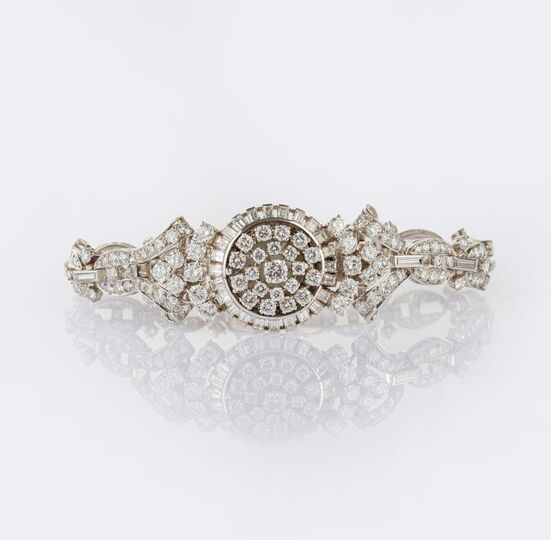Exceptional Vintage Jewellery Watch with High-Carat Diamond Setting