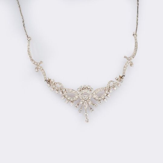 Zartes Diamant Collier