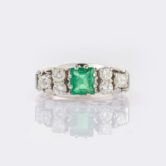 Emerald Diamond Ring