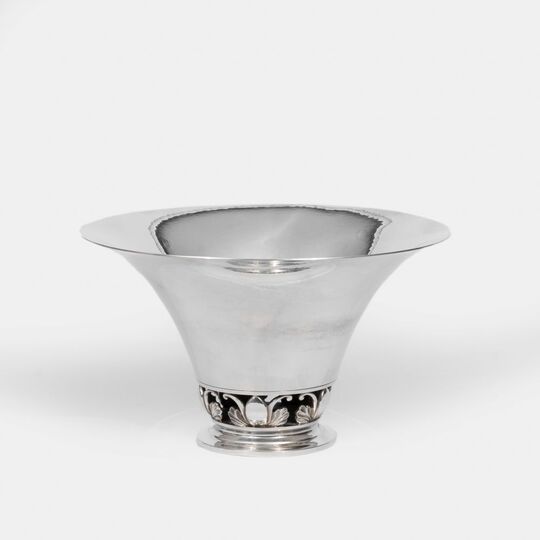 A Rare Bowl No. 773 by Gundorph Albertus