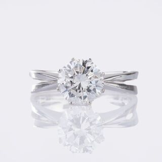 Excellent Solitaire Ring