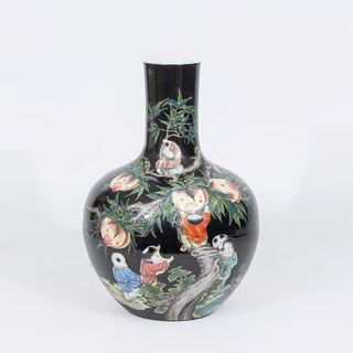 A Large 'Nine Peaches' Vase
