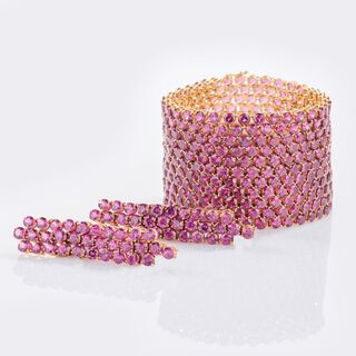Stenzhorn Juwelen - Exquisites Rhodolith Armband 'Kollektion 2nd Skin' mit passenden Ohrringen Exquisites Rhodolith Armband 'Kollektion 2nd Skin' mit passenden Ohrringen